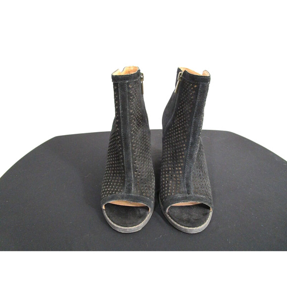 EUC! Lucky Brand Lakyn Black Perforated Suede High Heel Sandal Booties Sz 7M - Picture 2 of 11